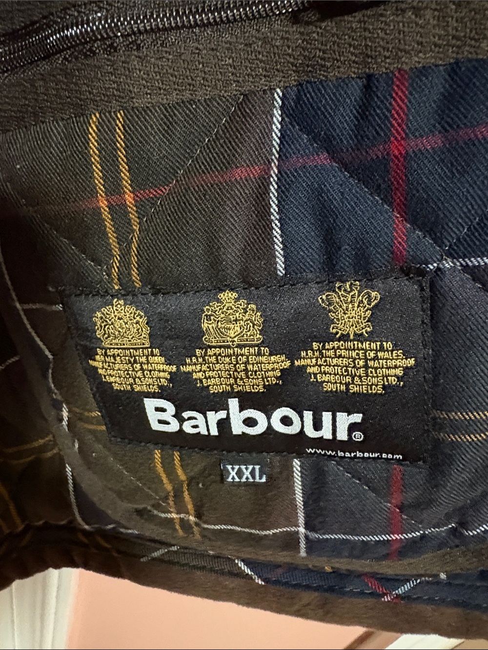 Barbour Quilted Dark Brown Jacket with Corduroy Collar - Picture 2 of 6